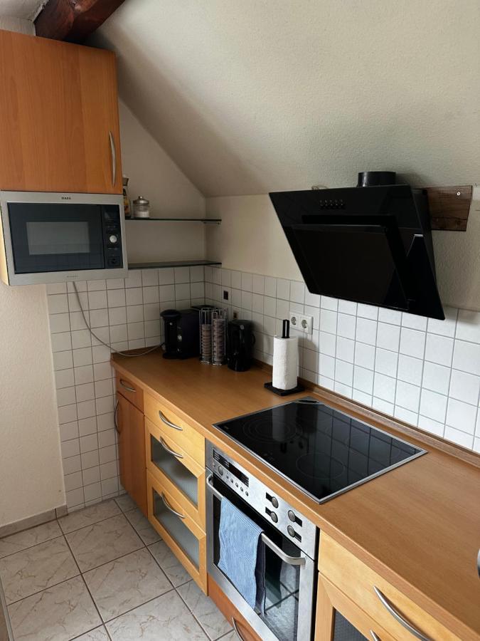 Schoene Ruhige Wohnung In Anliegerstrasse Essen Exterior photo